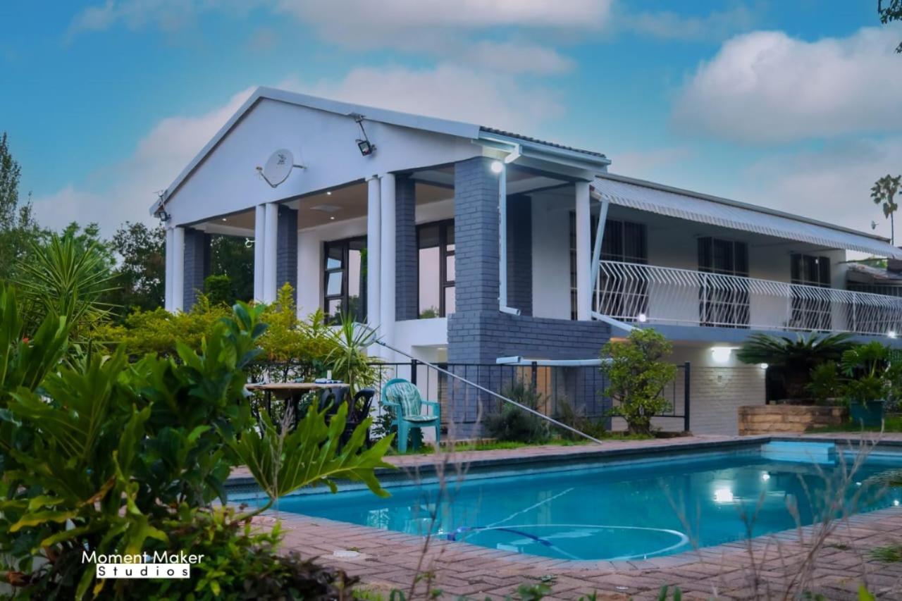 Falcon Lodge Newcastle Exterior photo